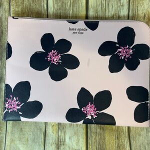 Kate Spade Cameron Grand Flora Laptop Sleeve
